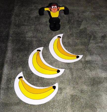 O jogo do macaco ke pega. Banana 